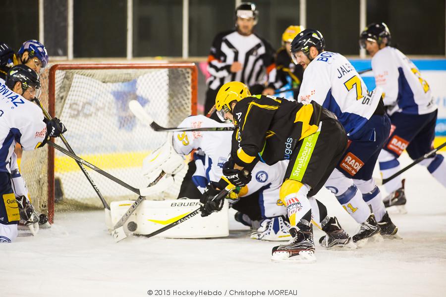Strasbourg  3 - 1 Chamonix 