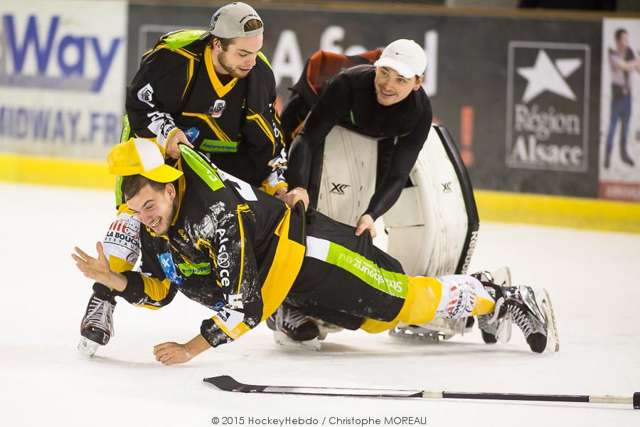 Strasbourg  3 - 1 Chamonix 