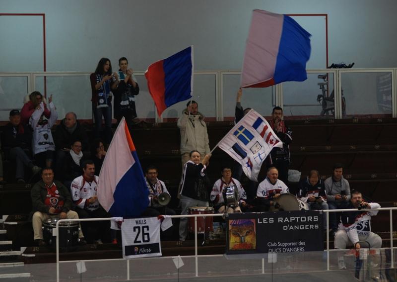 Tours  0 - 6 Angers 