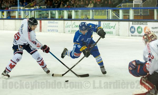 Villard-de-Lans 1 - 4 Grenoble 