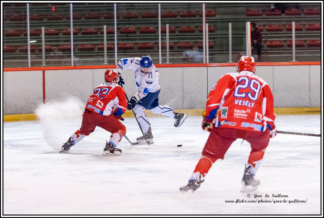Annecy 6 - 0 Paris (FV)