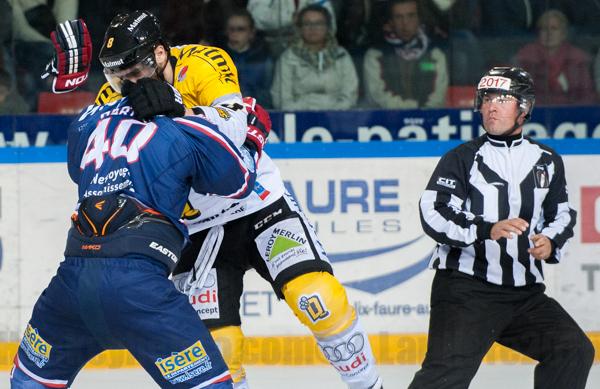 Grenoble  1 - 4 Rouen