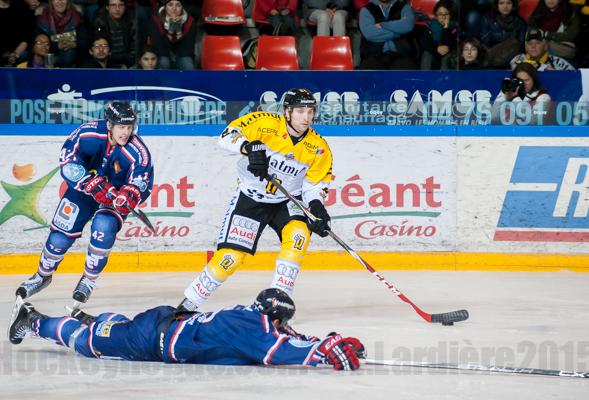 Grenoble  1 - 4 Rouen