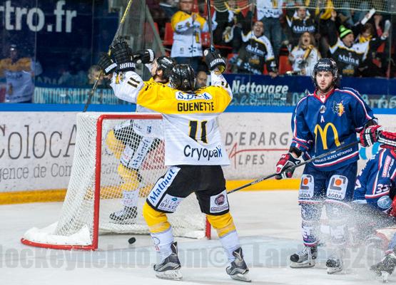 Grenoble  1 - 4 Rouen
