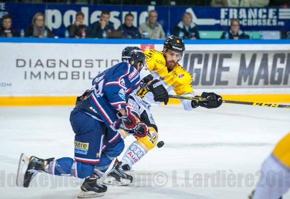 Grenoble  1 - 4 Rouen