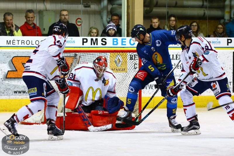 Chamonix  3 - 4 Grenoble 