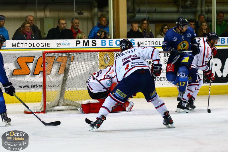 Chamonix  3 - 4 Grenoble 
