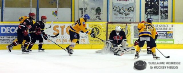Photo hockey reportage U18 : DHC vs OkanaganUK