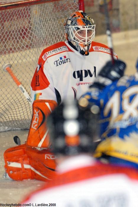 Villard-de-Lans 6 - 1 Tours 