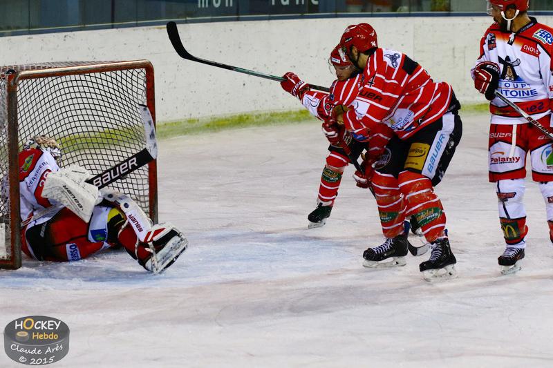 Mont-Blanc 3 - 4 Cholet 