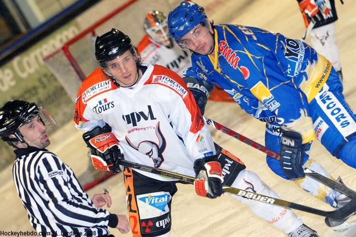 Villard-de-Lans 6 - 1 Tours 