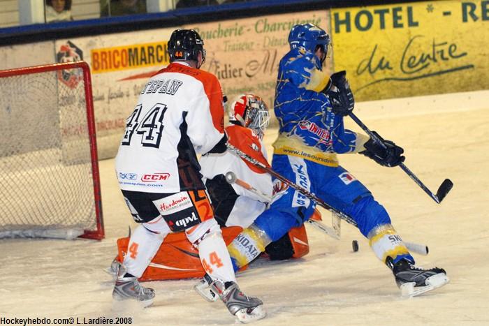 Villard-de-Lans 6 - 1 Tours 
