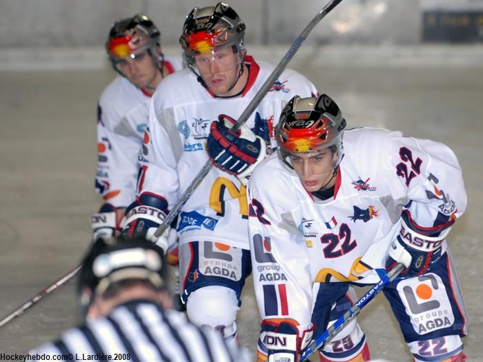 Villard-de-Lans 2 - 3 Grenoble 