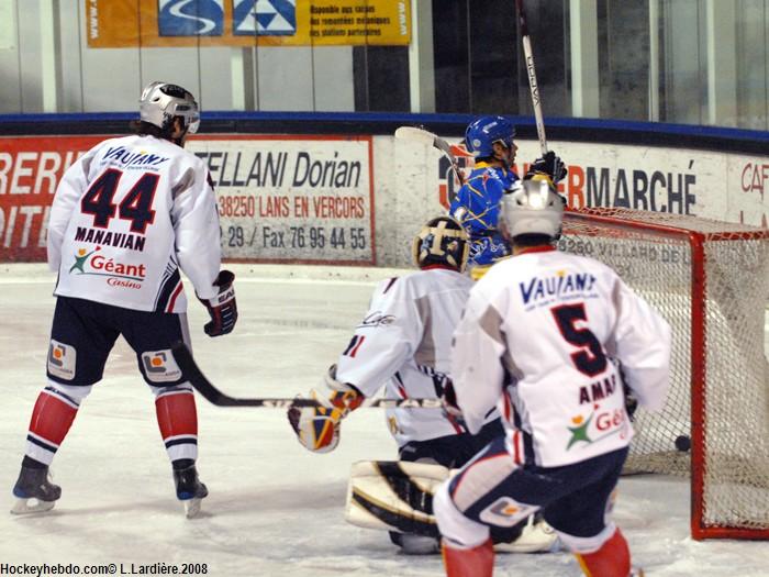Villard-de-Lans 2 - 3 Grenoble 