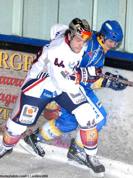 Villard-de-Lans 2 - 3 Grenoble 