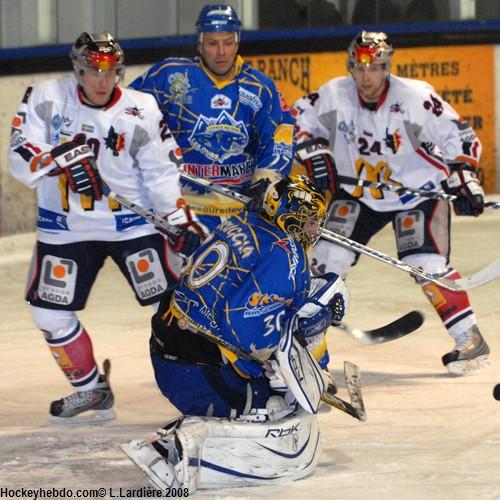 Villard-de-Lans 2 - 3 Grenoble 