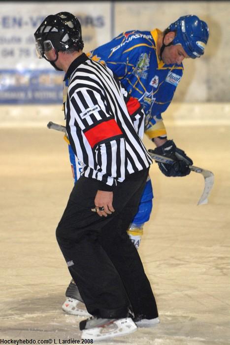 Villard-de-Lans 2 - 3 Grenoble 