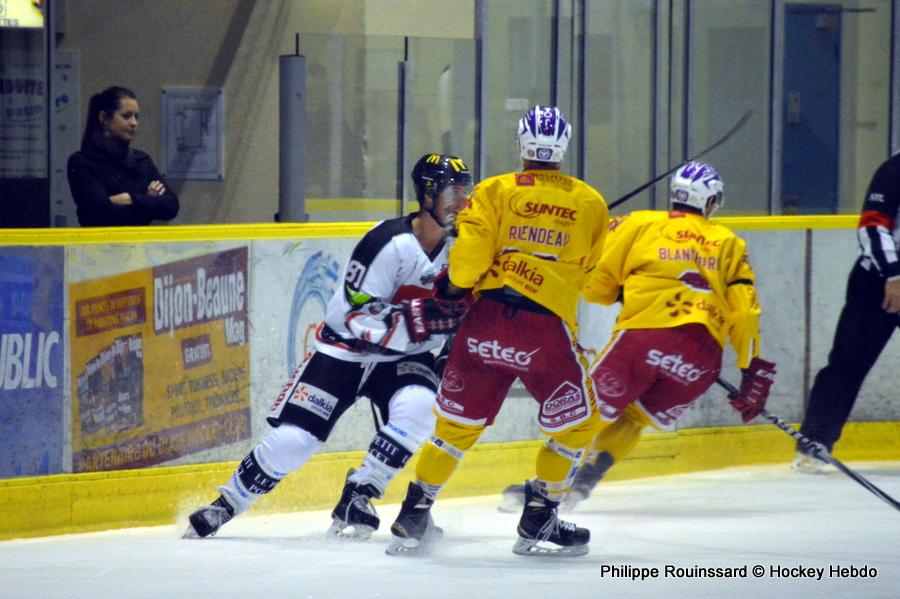 Dijon  4 - 1 Amiens 