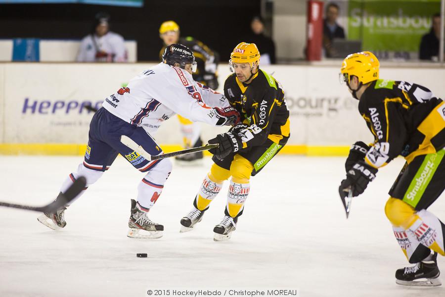 Strasbourg  2 - 4 Grenoble 