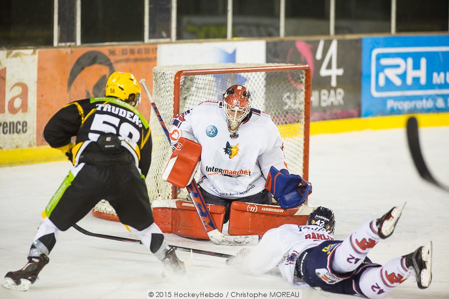 Strasbourg  2 - 4 Grenoble 
