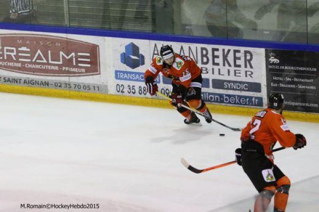 Photo hockey reportage Continental Cup J1 Match 1 : Soligorsk tranquillement