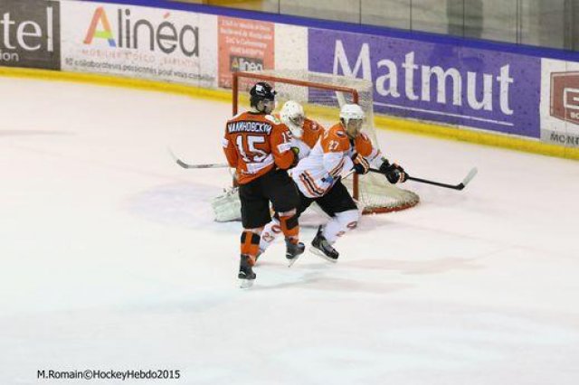 Photo hockey reportage Continental Cup J1 Match 1 : Soligorsk tranquillement