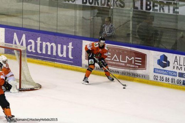 Photo hockey reportage Continental Cup J1 Match 1 : Soligorsk tranquillement