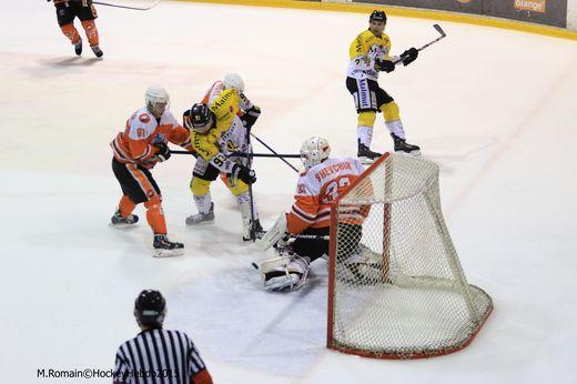Continental Cup J2 Match 4 : Et de deux — Reportage