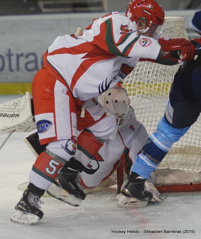 Tours  5 - 0 Courbevoie 