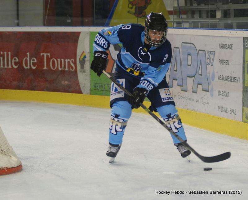 Tours  5 - 0 Courbevoie 