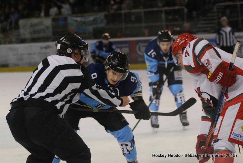 Tours  5 - 0 Courbevoie 