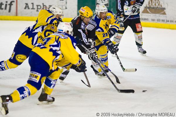 Strasbourg  7 - 2 Chamonix 