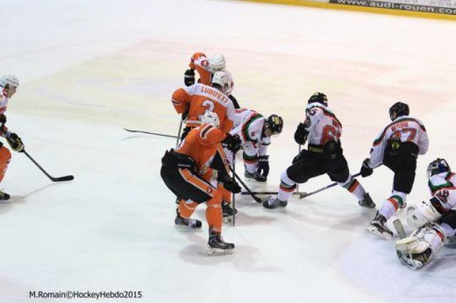 Photo hockey reportage Continental Cup J3 Match 5 : Tychy logiquement