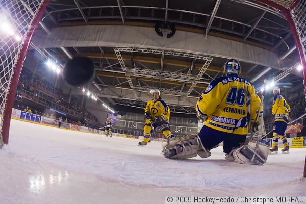 Strasbourg  7 - 2 Chamonix 