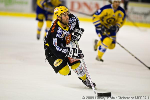 Strasbourg  7 - 2 Chamonix 