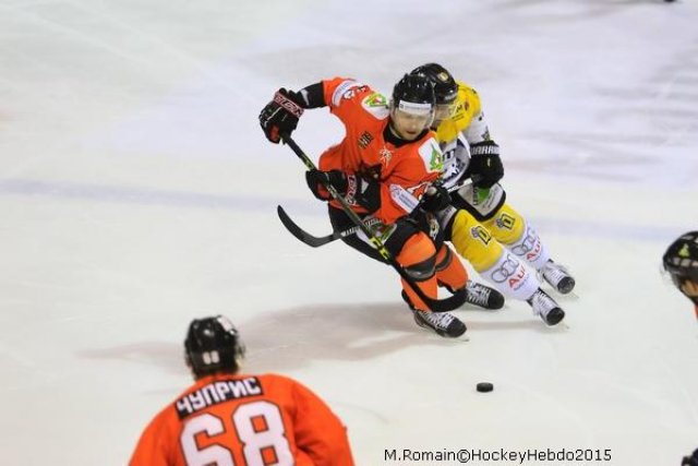 Photo hockey reportage Continental Cup J3 Match 6 : Victoire et qualification.