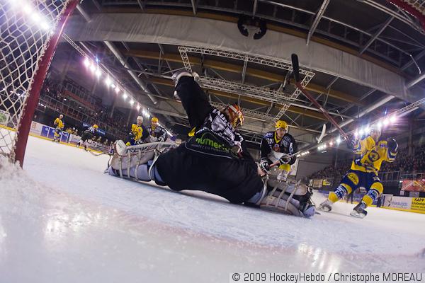 Strasbourg  7 - 2 Chamonix 