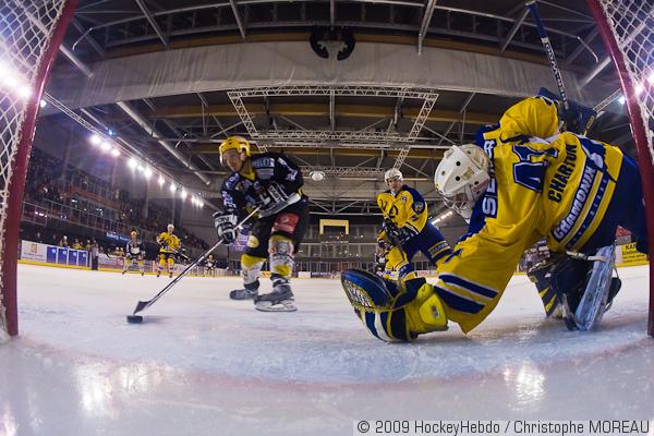 Strasbourg  7 - 2 Chamonix 