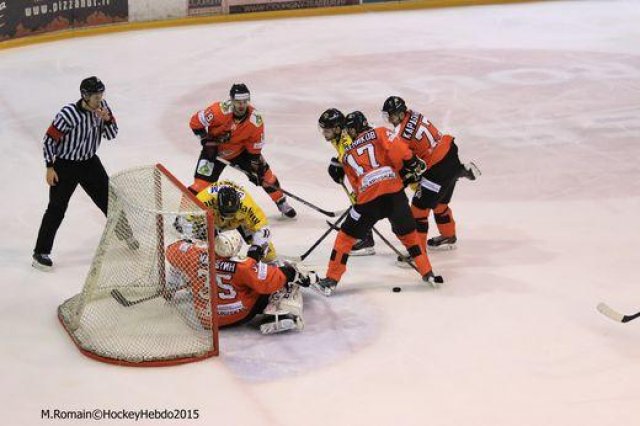 Photo hockey reportage Continental Cup J3 Match 6 : Victoire et qualification.