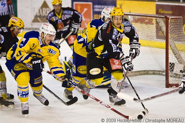 Strasbourg  7 - 2 Chamonix 
