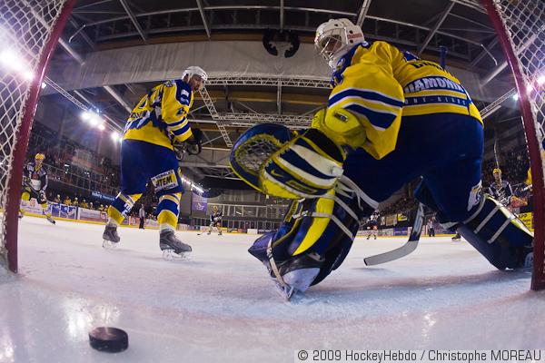 Strasbourg  7 - 2 Chamonix 