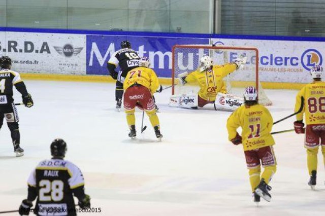 Photo hockey match Rouen - Dijon  le 24/11/2015