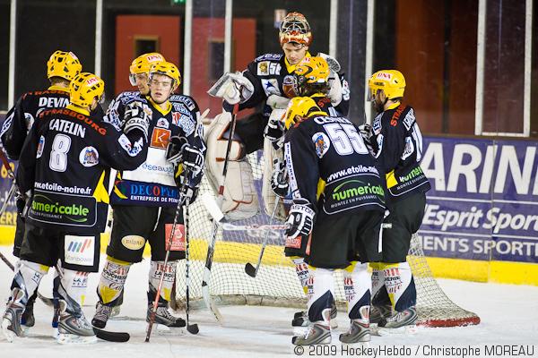 Strasbourg  7 - 2 Chamonix 