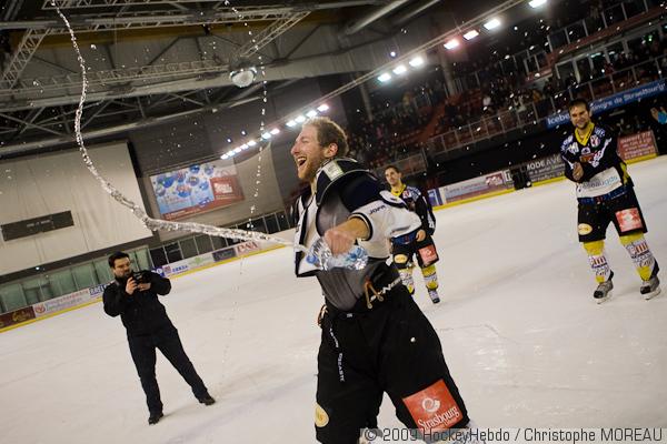 Strasbourg  7 - 2 Chamonix 