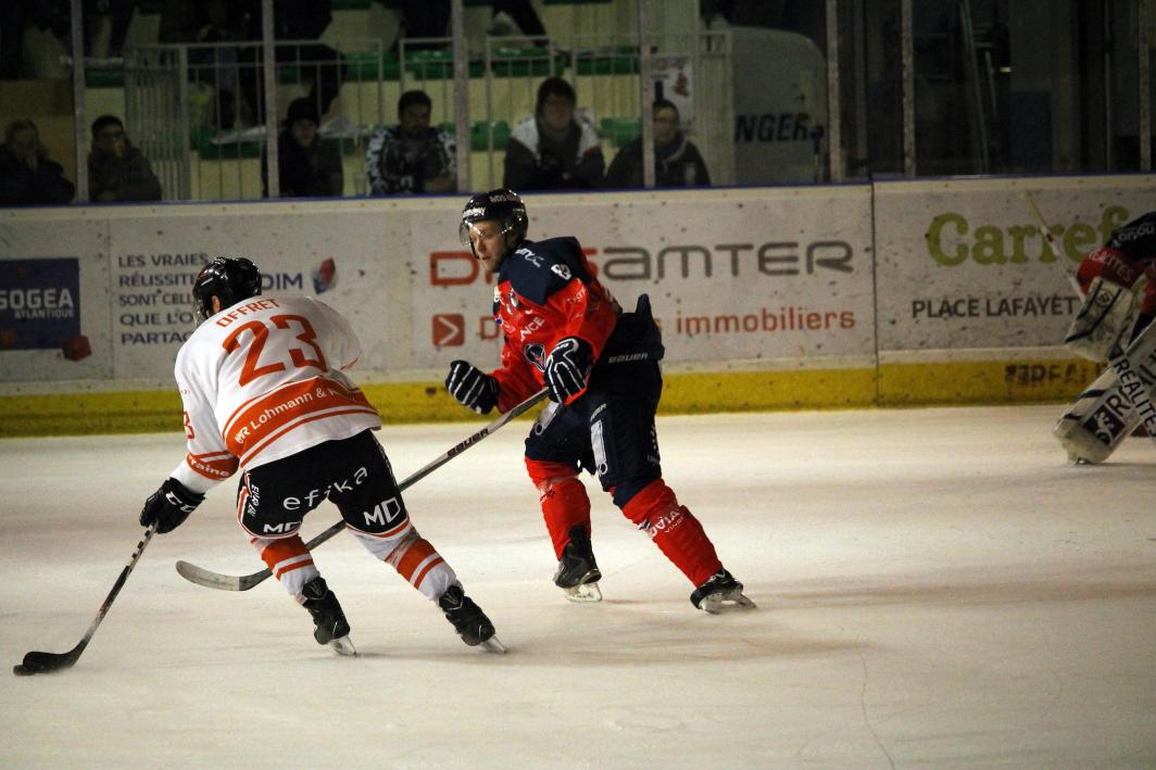 Angers  3 - 4 Epinal 