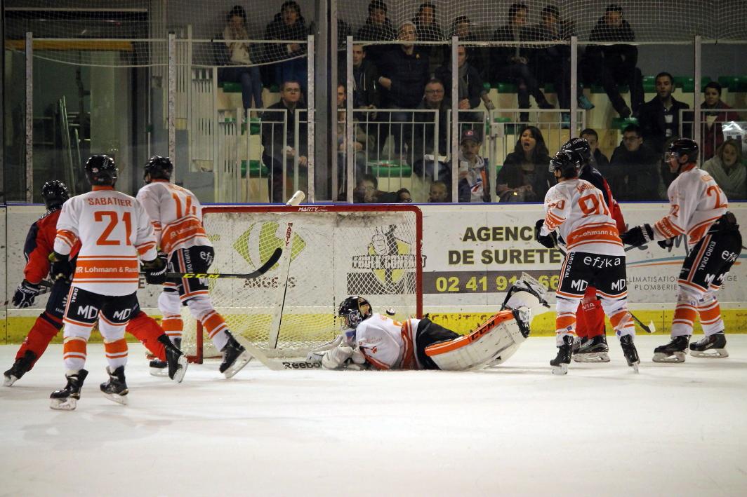 Angers  3 - 4 Epinal 
