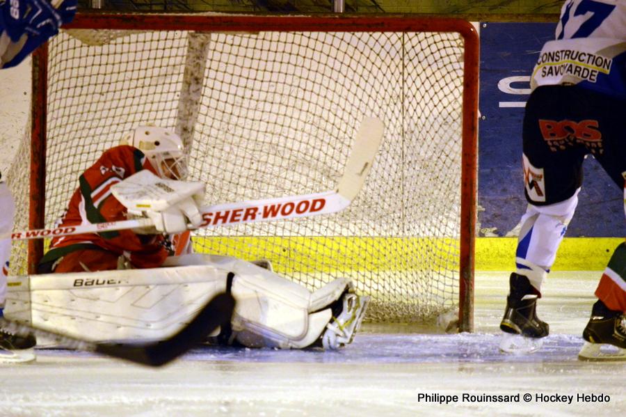 Courbevoie  5 - 3 Courchevel-Méribel-Pralognan