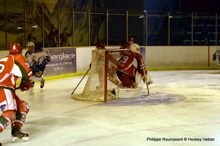 Courbevoie  5 - 3 Courchevel-Méribel-Pralognan