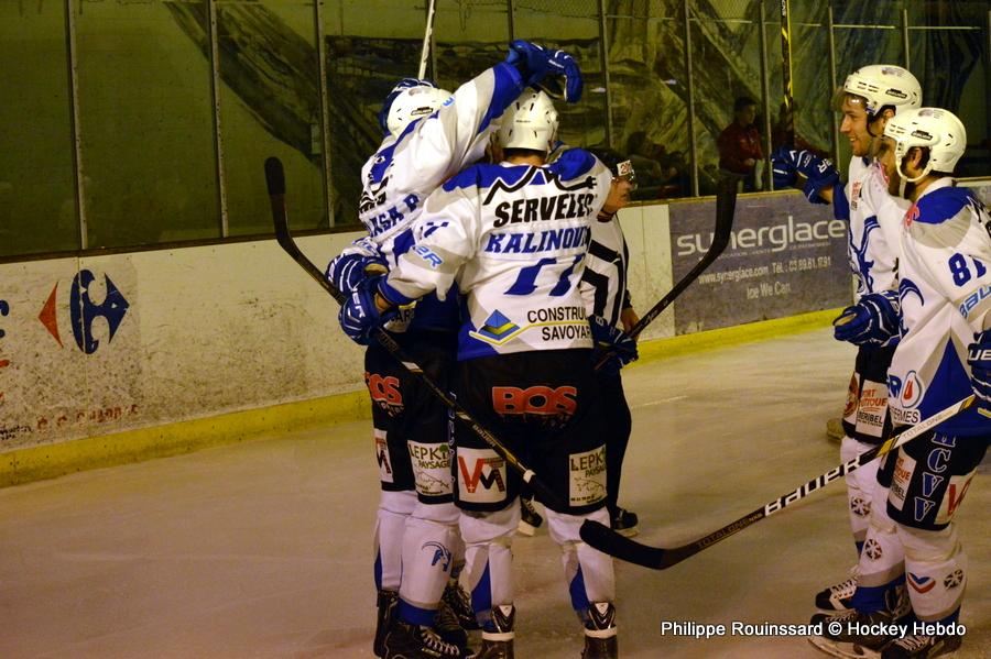 Courbevoie  5 - 3 Courchevel-Méribel-Pralognan