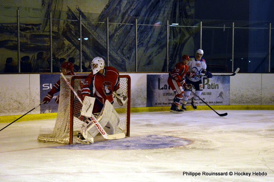 Courbevoie  5 - 3 Courchevel-Méribel-Pralognan